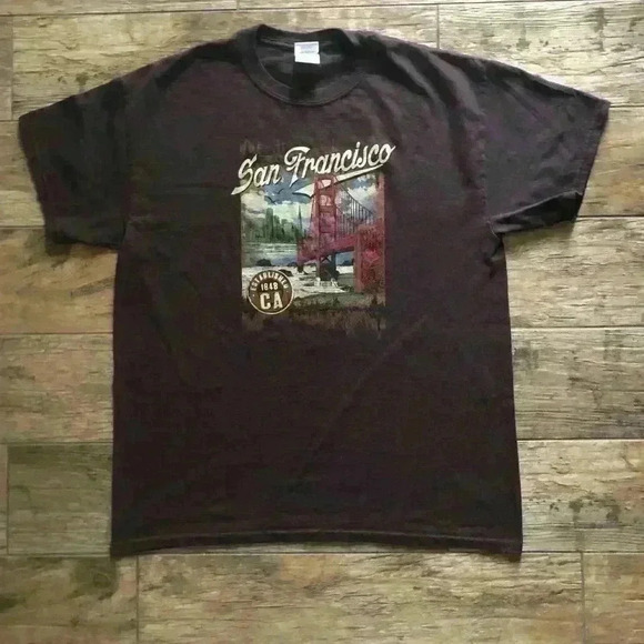 San Francisco Bridge Scenery Burgundy? t-shirt Men Large - Picture 1 of 6